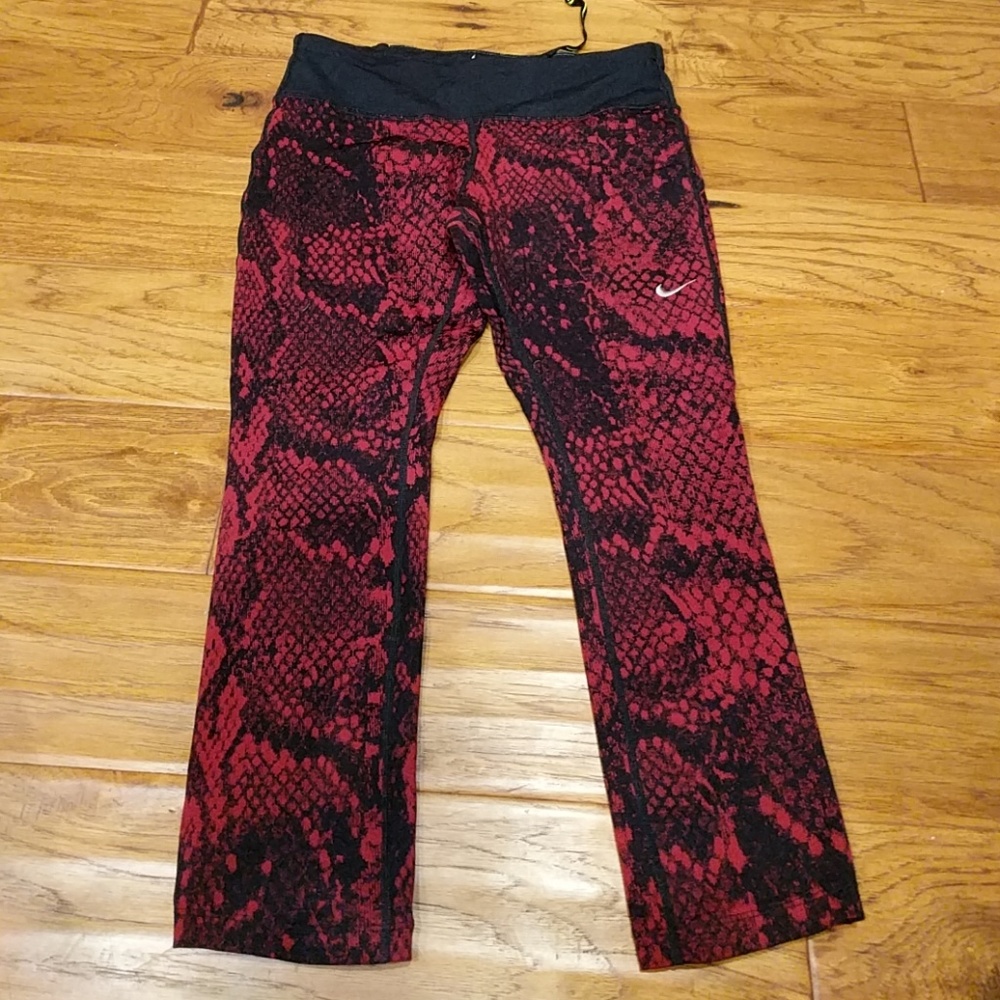 Nike Dryfit capris
